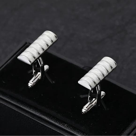 Round Silver Bar Cufflinks - Picture 1 of 2
